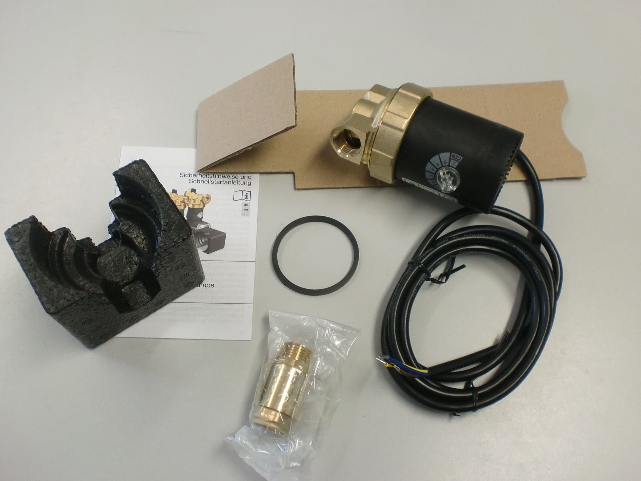 Concept Trinkwasser Zirkulationspumpe Ecocirc CZV 15-65 Brauchwasserpumpe