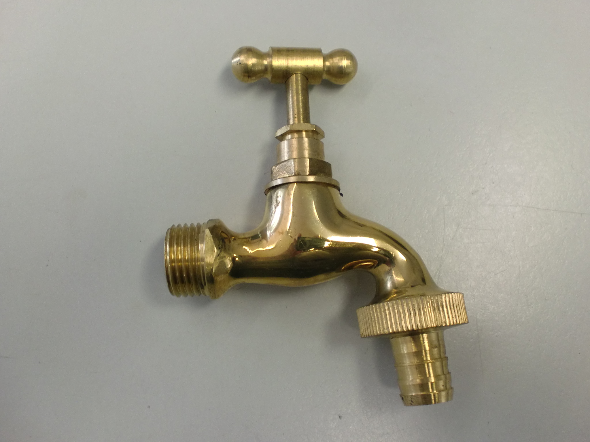 1/2" Garten Auslaufventil Messing poliert Wasserhahn mit Tülle