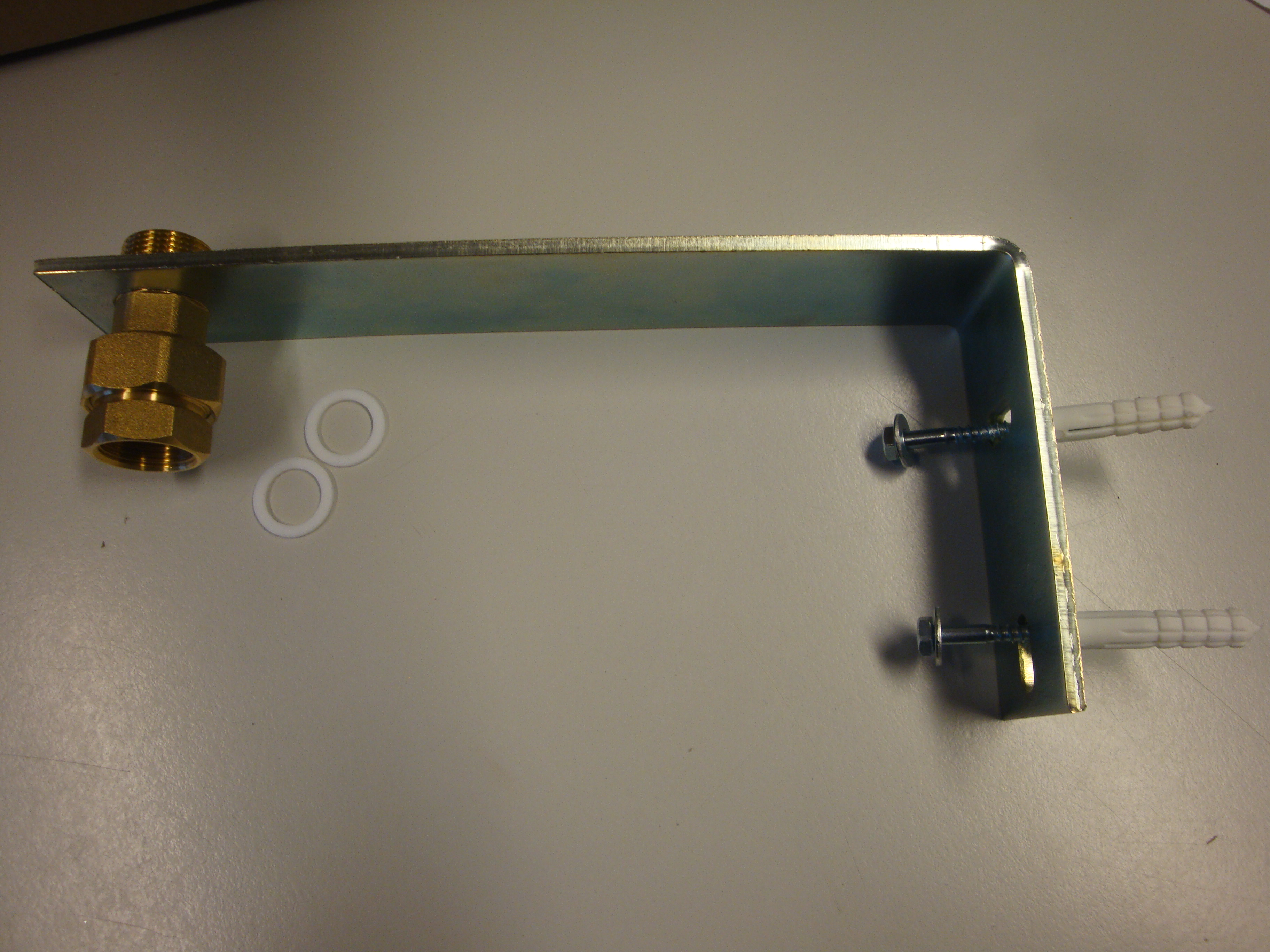 Aufhängegalgen Halterung für Solarausdehnungsgefäß mit Verschraubung MAG Solar Halterung