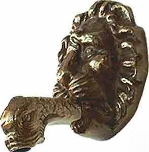 Löwenrosette mit Drachenkopf Auslauf MESSING Wasserspeier Brunnenauslauf